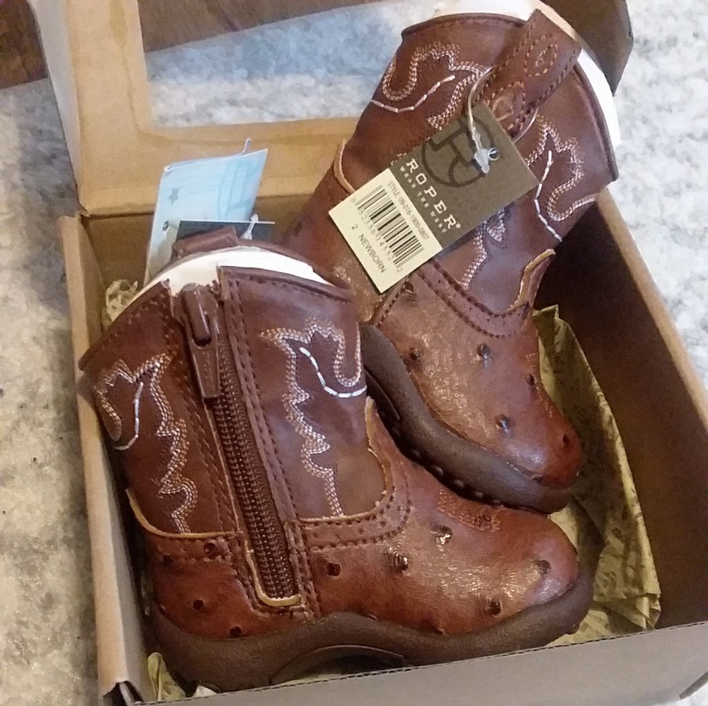 Newborn cowboy boots NWT
